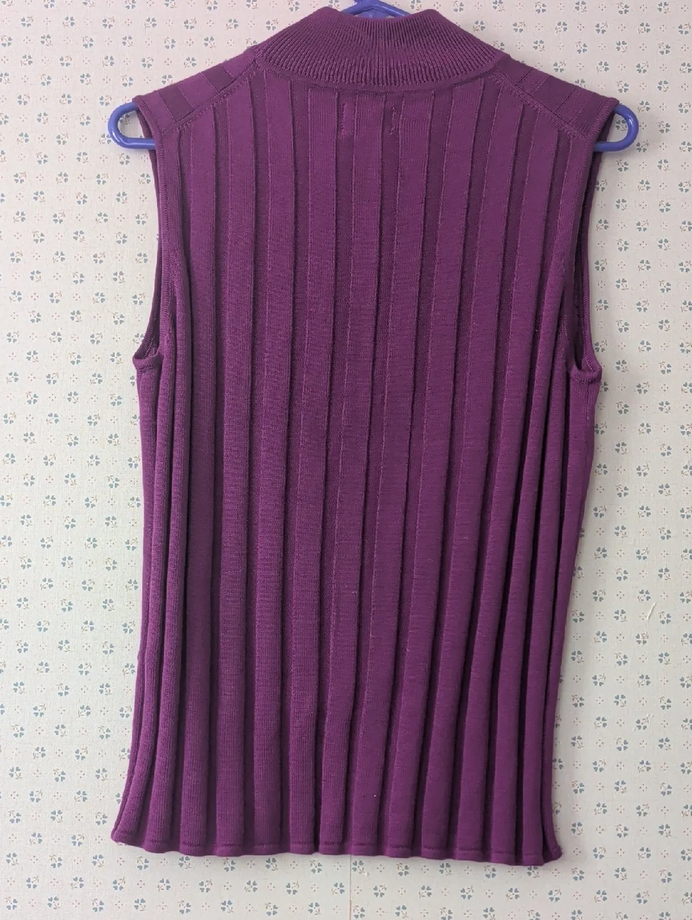 💜 August Silk L Top Ribbed Sleeveless Mock neck Knit All Season Layer